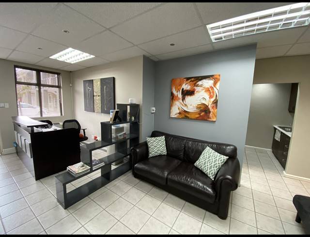 150M² OFFICE TO LET IN CENTURY CITY